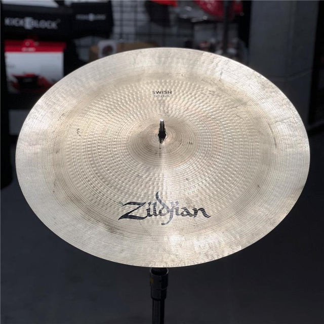 USED_​​Zildjian_Swish_18_[1470g]_01
