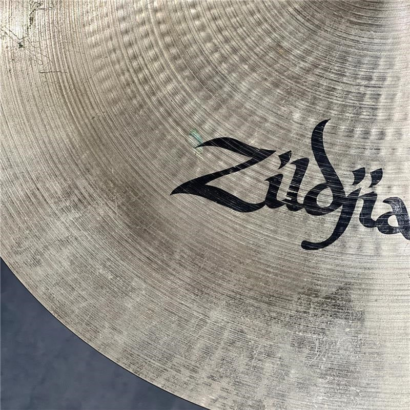 USED_​​Zildjian_Swish_18_[1470g]_03