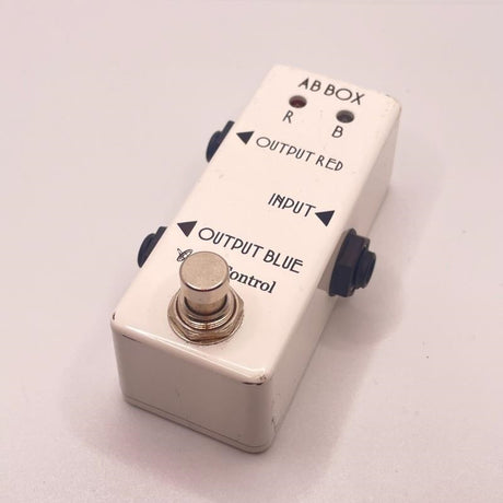 USED_Used_AB_BOX_01