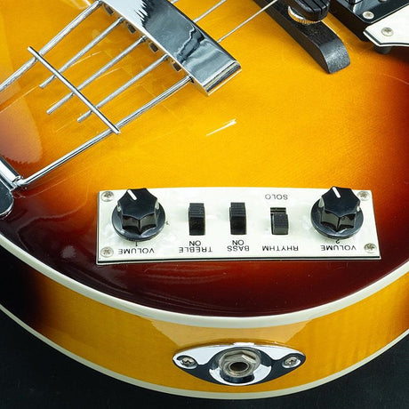 USED_​​IGNITION_BASS_(Sunburst)_09