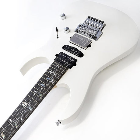 j_custom_RGR8270-WS_(White_Moonstone)_SN_F2613343_06