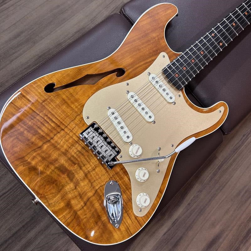 USED_​​2017_Limited_Artisan_Thinline_KOA_Stratocaster_NOS_(Natural)_[SN_CZ530320]_Fender_09