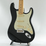 USED_​​American_Professional_II_Stratocaster_(Black_Maple)_[SN__US23034638]_01