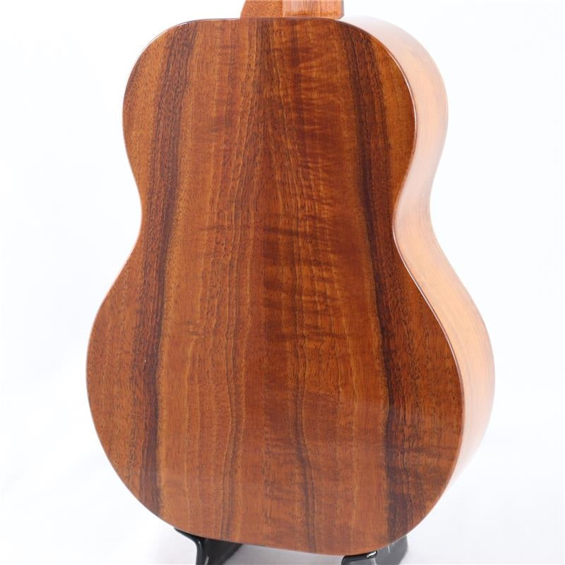 USED_​​KTM-06_(2016_model)_[6-string_ukulele_with_secondary_strings]_KoAloha_02