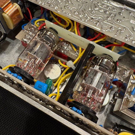 A1FD_pro_Hand-made_Tube_preamp___DI_03