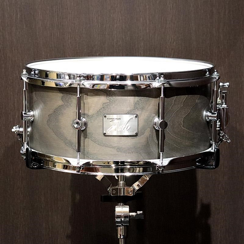 AH-1465_[Ash_Snare_Drum_14''×6_5''_-_Blackish_Ash_Oil]_01