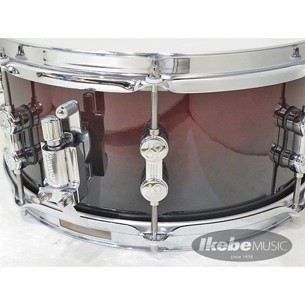 AQ2-1306SDW_#BRF_[AQ2_Series_Maple_Snare_Drum_13_x_6___Brown_Fade_Lacquer_Finish]_04