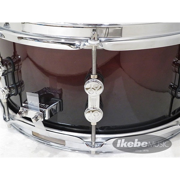 AQ2-1306SDW_#BRF_[AQ2_Series_Maple_Snare_Drum_13_x_6___Brown_Fade_Lacquer_Finish]_05