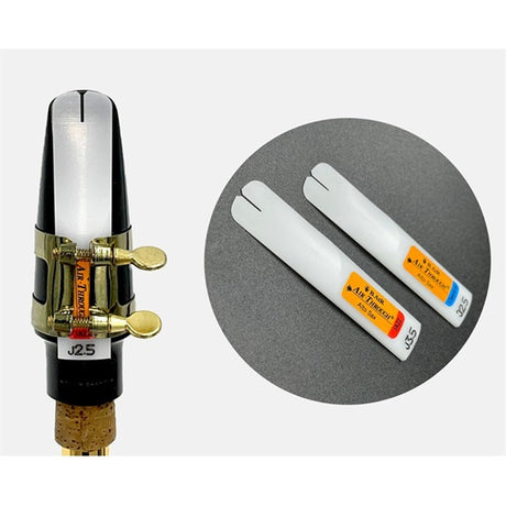 Air-Through_Classical_Alto_Saxophone_Reeds_(Hardness__3_5)_02