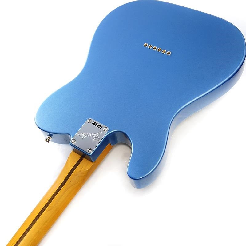 American_Professional_Classic_Hotshot_Telecaster_(Faded_Lake_Placid_Blue_Maple)_[The_Autumn_Winter_2025_Campaign]_07