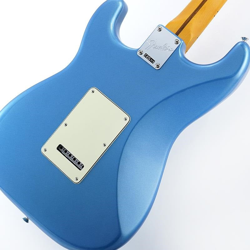 American_Professional_Classic_Stratocaster_HSS_(Faded_Lake_Placid_Blue_Maple)_[The_Autumn_Winter_2025_Campaign]_08