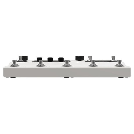 Ampero_II_Stage_(Hot_Tone)_Multi-Effector_Ampero_05