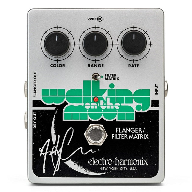 Andy_Summers_Walking_on_the_Moon_Analog_Flanger_Electro-Harmonix_01