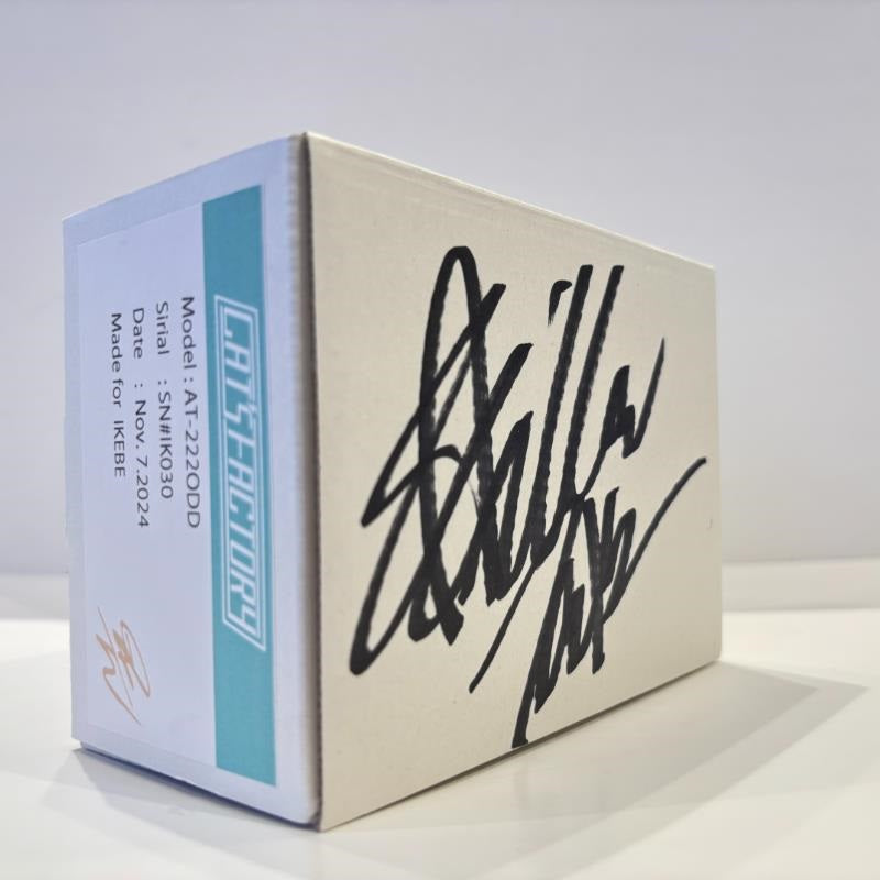 [Autographed_on_the_box!]_AT-222ODD_Live_or_Die_OverDrive_Distortion_[AKIRA_TAKASAKI_Signature_Pedal]_(Cat's_Factory)_Overdrive_Distortion_by_Akira_Takasaki_07