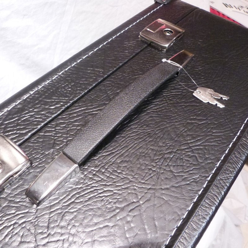 [Autumn_Super_Sale]_BUGARI_Wheeled_Hard_Case_for_Large_Models_03