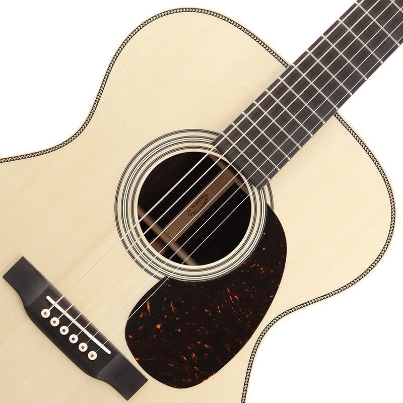 [Autumn_Super_Sale]_CTM_000-28_Swiss_Spruce_Top_-Factory_Tour_Promotion_Custom-_Martin_04