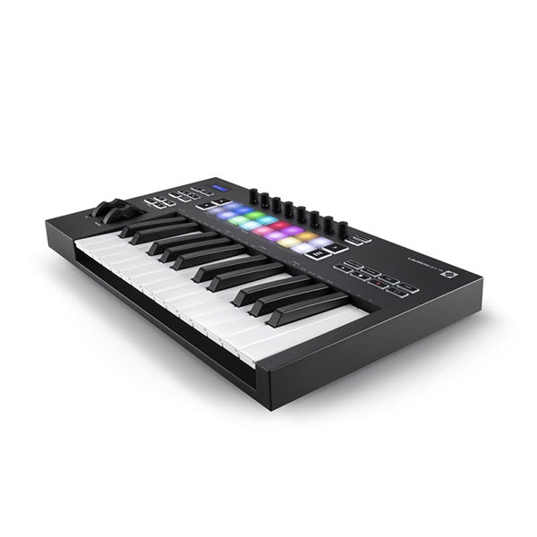 [Autumn_Super_Sale]_Launchkey_25_MK3_(Novation)_(USB_MIDI_Controller)_[Includes_a_free_NKS-compatible_Komplete_15_Select_voucher]_02