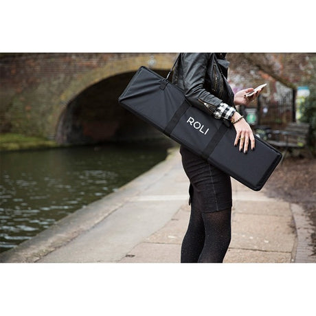 [Autumn_Super_Sale]_Seaboard_RISE_49_Softcase_[Outlet_with_Damaged_Box]_02