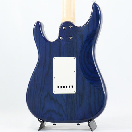 BH-1-STD-24_(Deep_Blue_Maple)_04