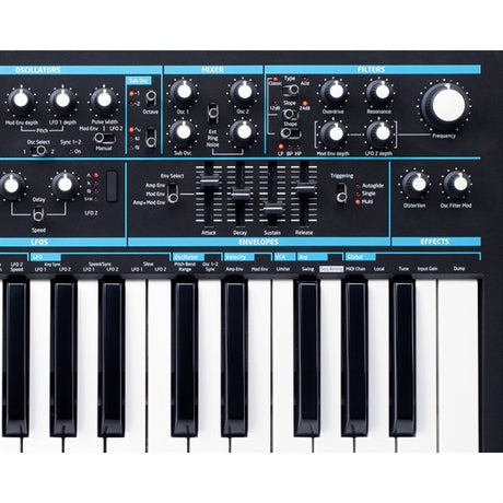 Bass_Station_II_[You_can_try_out_the_bass_on_our_dedicated_bass_floor!]_04