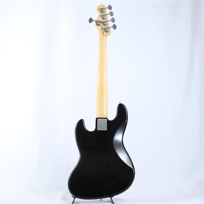 Beta_J5_Trad_Master_(Oxblood_Light_Aged)_06