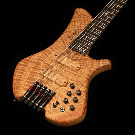 Blaze_Single_Cut_5st___30_(Curly_Cedro_Top)_02