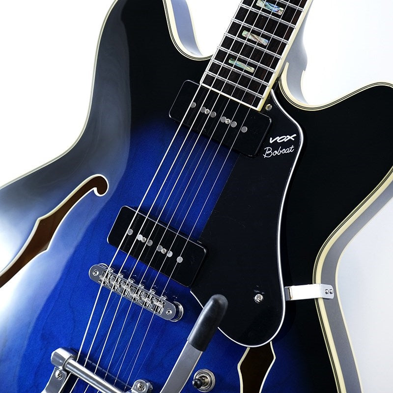 Bobcat_V90_with_Bigsby_(Sapphire_Blue)_[Limited_Quantity_Special_Price]_04