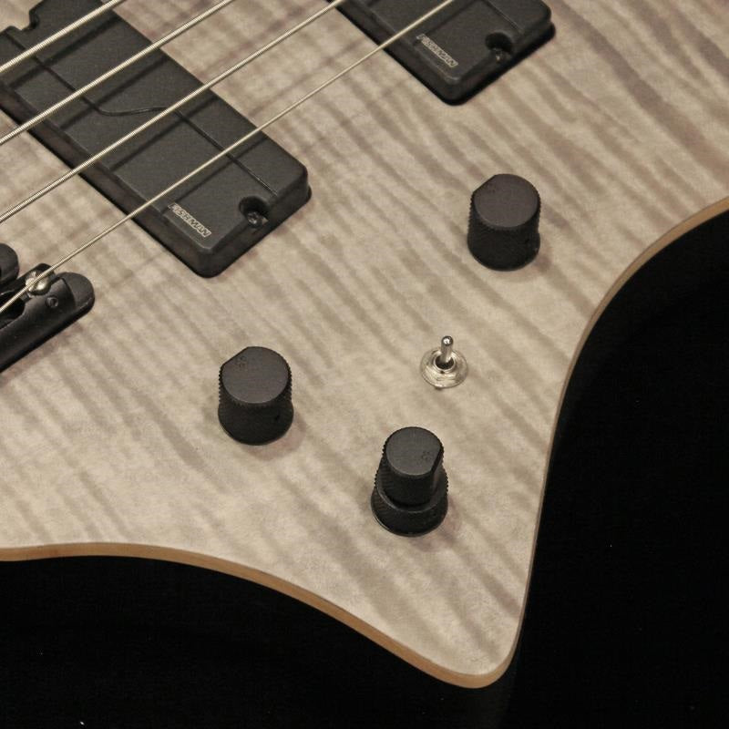 Boden_Bass_Standard_4_(Charcoal)_05