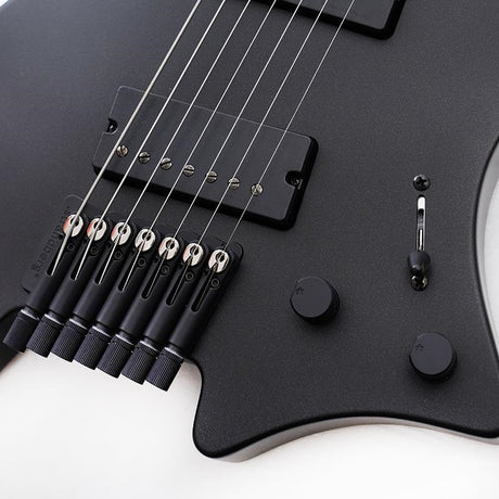 Boden_Standard_N2_7_(Black_Satin_Metallic)_05