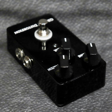 [Box_Damaged_Special_Price]_GRAVET_Distortion_GDI-1_03