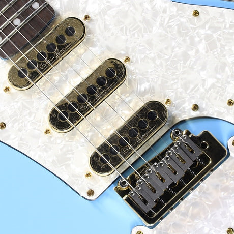 Brian_May_Special_(Baby_Blue)_04
