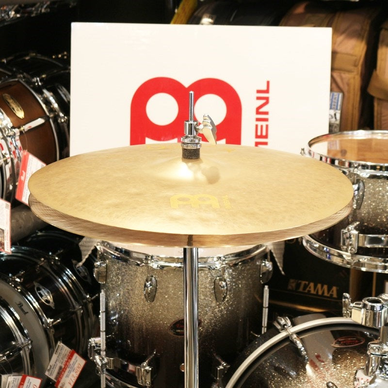 Byzance_Vintage_Sand_Hihats_16_-_Benny_Greb_Signature_[B16SAH_1028g_1686g]_[2023_MEINL_FACTORY_TOUR_selection]_01