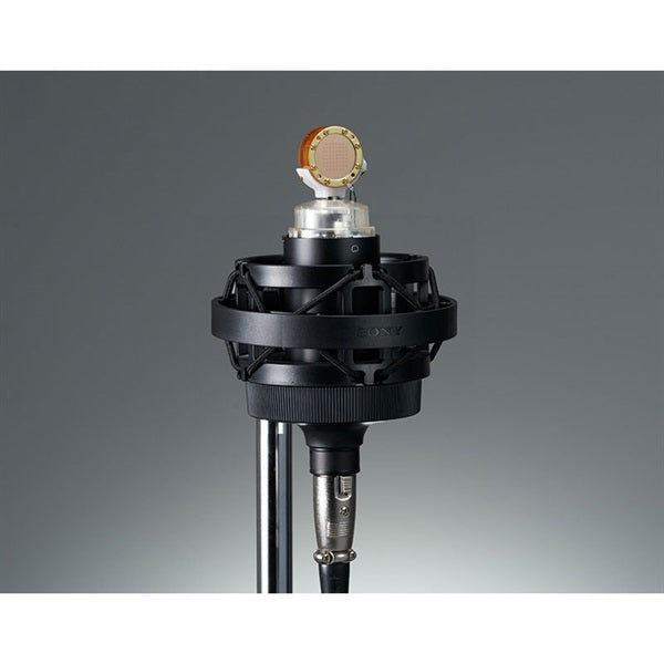 C-80_(unidirectional_condenser_microphone)_08