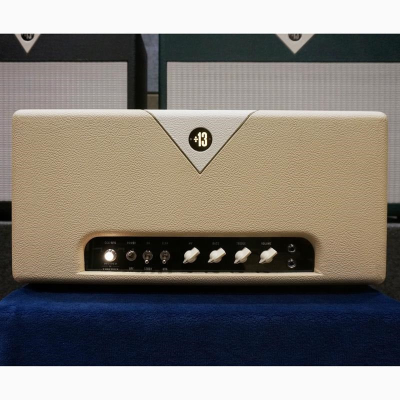 CCC9_15_Head_Vintage_Vanilla_Tolex_01