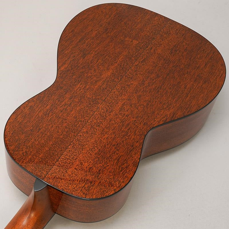 CTM_0-18_12F_Premium_Adironcak_Spruce___Mahogany_Martin_Martin_06