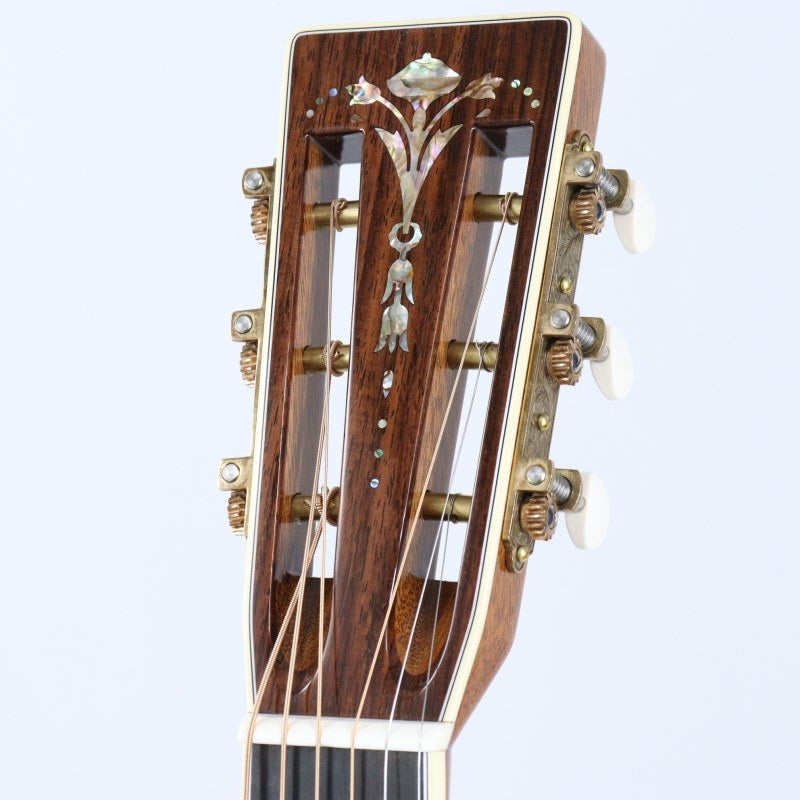 CTM_00-42_GE_Style-Factory_Wood_Selection_Custom_Model-_Martin_05