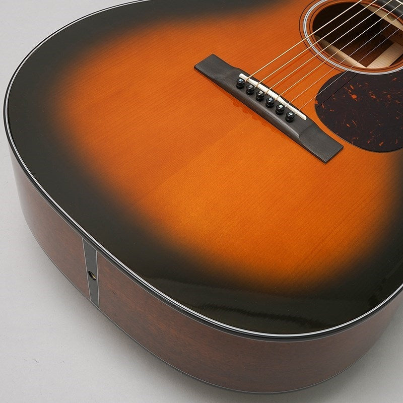 CTM_000-18_1937_Authentic_Burst___Polished_Head_-Factory_Tour_2024_Pre-Built_Custom-_Martin_08