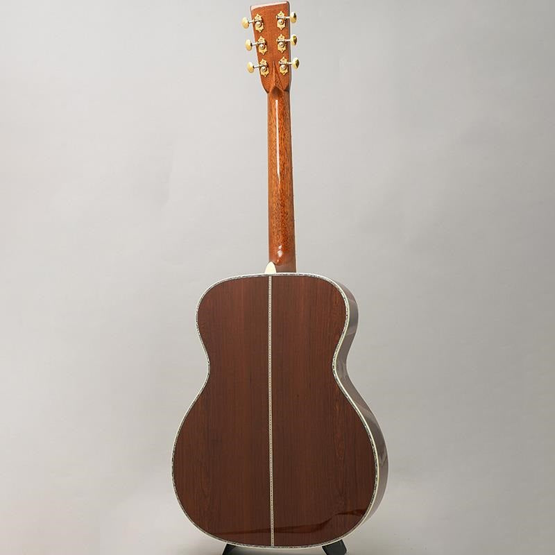 CTM_000-45_Premium_Adirondack_Spruce___Premium_Madagascar_Rosewood_-Factory_Wood_Selection_Custom_Model-_Martin_04
