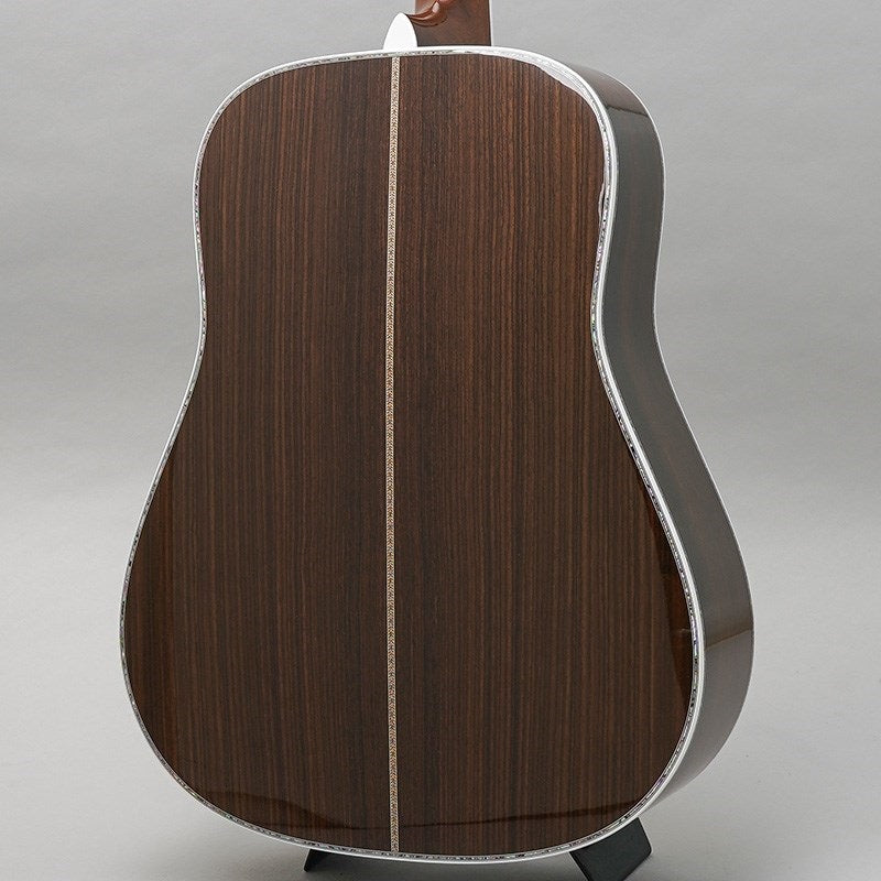 CTM_D-45_60's_Style_VTS_Swiss_Spruce___Indian_Rosewood_Martin_02