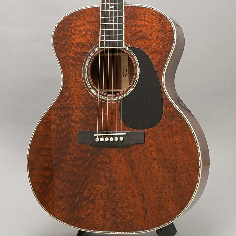 CTM_GP-14F_Style_41_All_Quilted_Pommele_-Factory_Tour_2024_Pre-Built_Custom-_Martin_01