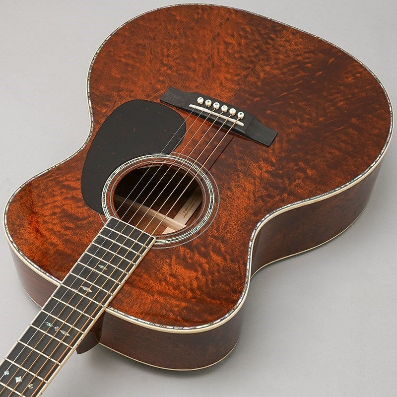 CTM_GP-14F_Style_41_All_Quilted_Pommele_-Factory_Tour_2024_Pre-Built_Custom-_Martin_05