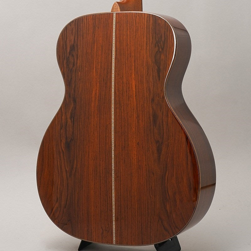 CTM_OM-41_SB_PROMO_Swiss_Spruce___Cocobolo_#2837062_Martin_02