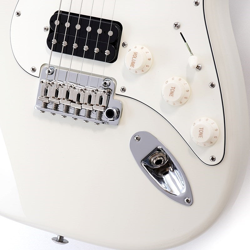 Core_Line_Series_Classic_S_SSH_(Olympic_White_Maple)_[SN_72568]_05