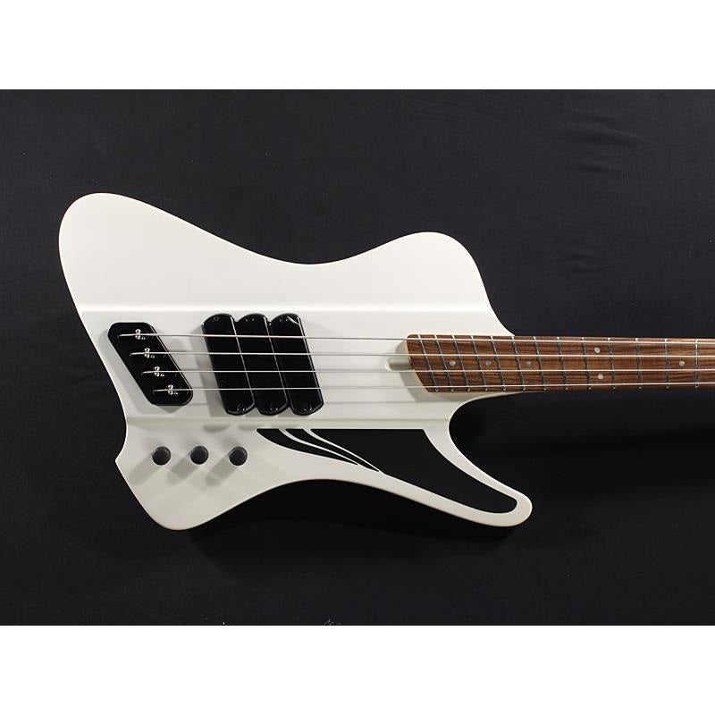 D-Roc_Standard_4-string_Guitar_(Ducati_Matte_Pearl_White)_[2025_Bass_Resonance_Festival_Bass_Sale]_05
