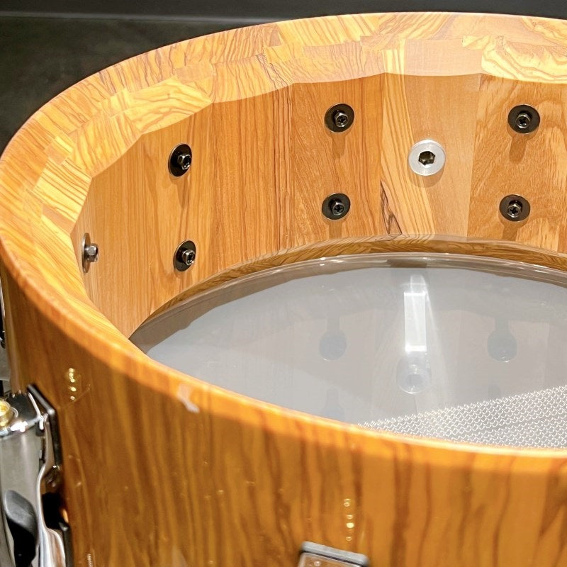 DAOL1455S_C_#206_[Artisan_Custom_Limited_~Shell_by_DrumArt~_Snare_Drums_14x5_5_Olive_Wood_Gloss_Natural_Olive]_[Die-cast_Custom_Model]_05