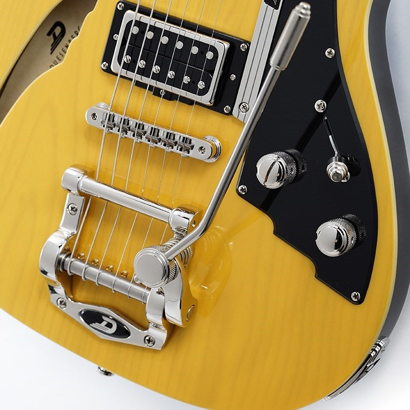 DCB-BS_(Butterscotch_Blonde)_05