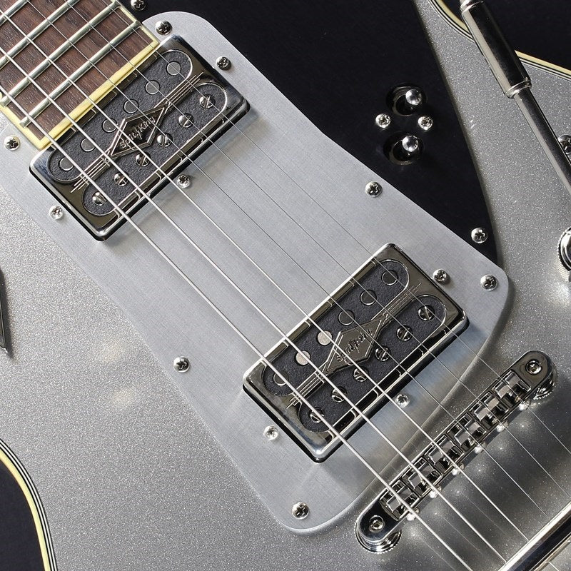 DFN-SLV_The_Falken_w_Tremolo_(Silver)_#242884_04