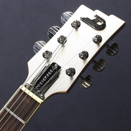 DFN-SLV_The_Falken_w_Tremolo_(Silver)_#242884_05