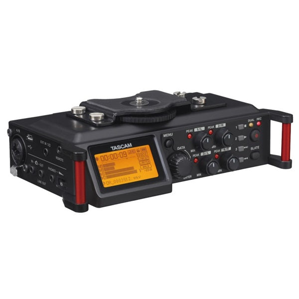 DR-70D_(4-Track_Recorder)_(Tascam)_[Windscreen_Gift_Campaign]_(for_DR-70D)_01