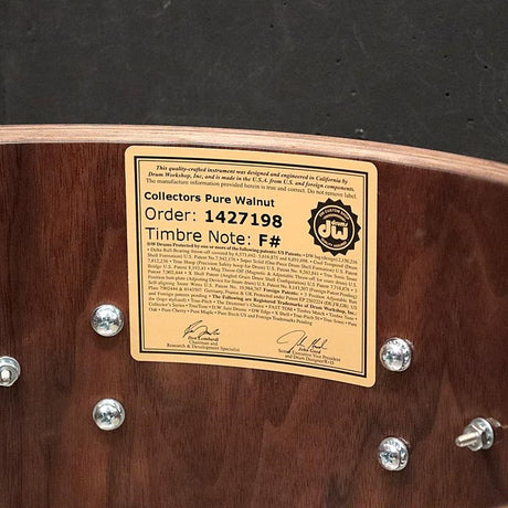 DR936514SSN692_[Collector's_Pure_Walnut_14''×6_5''_-_Natural_To_Quick_Ebony_Burst___Black_Nickel_Finish_Hardware]_[Limited_Production_Model]_07